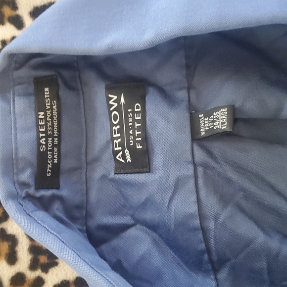 Arrow fitted blouse bundle - Picture 4 of 4